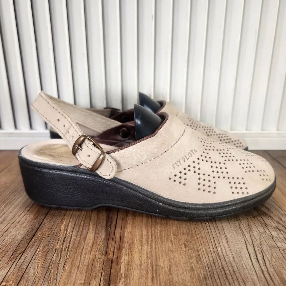 Flyflot Comfort Clogs Womens Sz 5.5 Beige Perforated Leather Anti-Shock Shoes